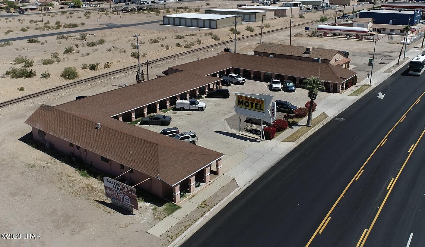 19 Unit Motel on California Ave Parker, AZ! David Plunkett Realty