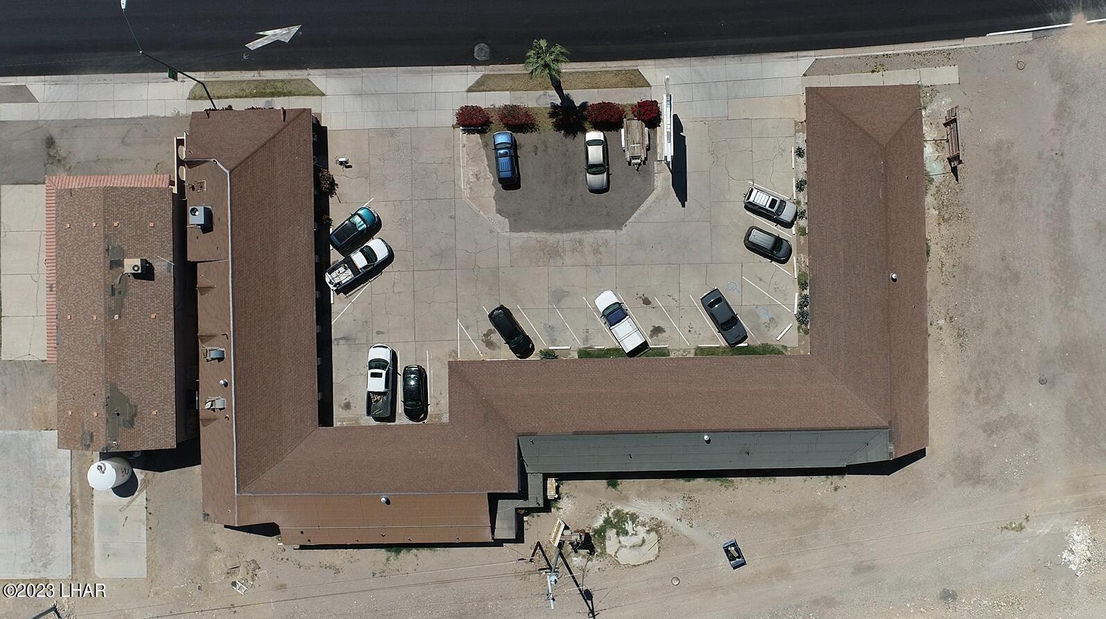 19 Unit Motel on California Ave Parker, AZ! David Plunkett Realty