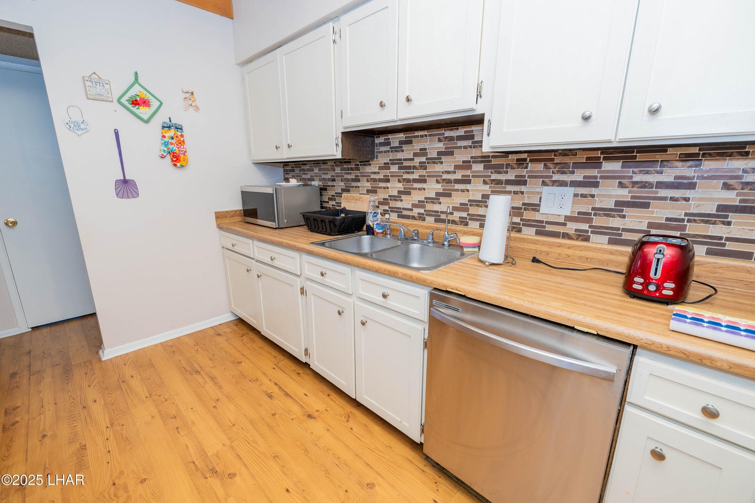 20250818235338204028000000-o