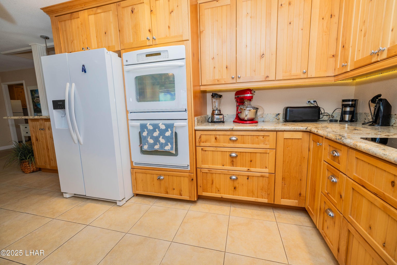 20250829031303184180000000-o