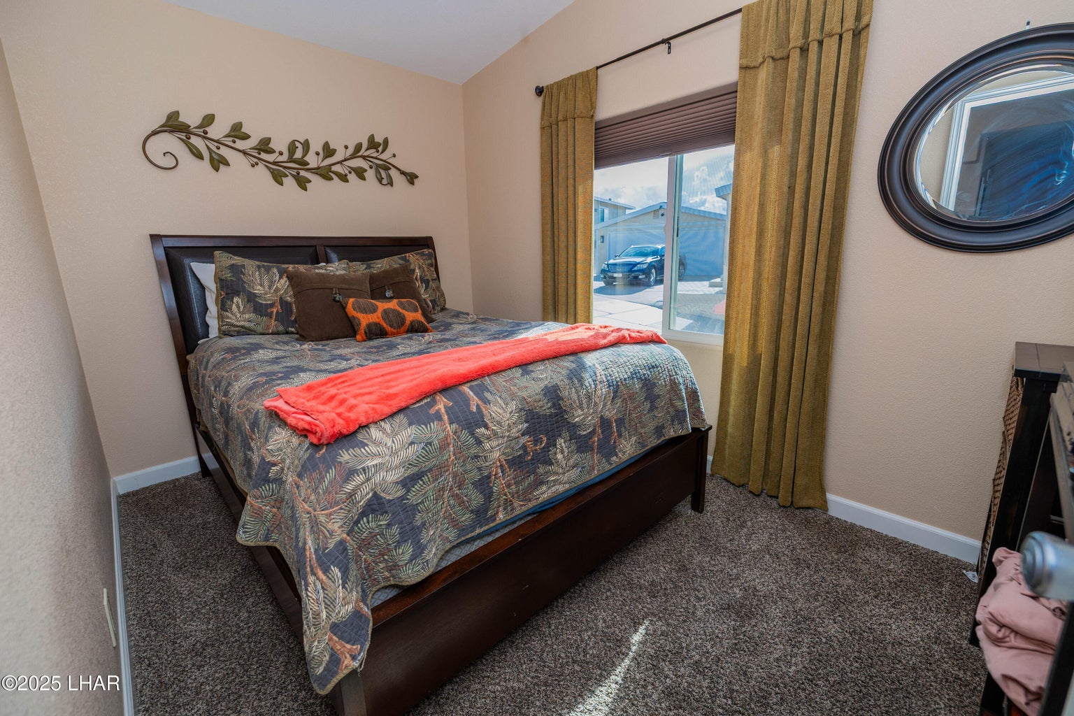 20250829031819165784000000-o