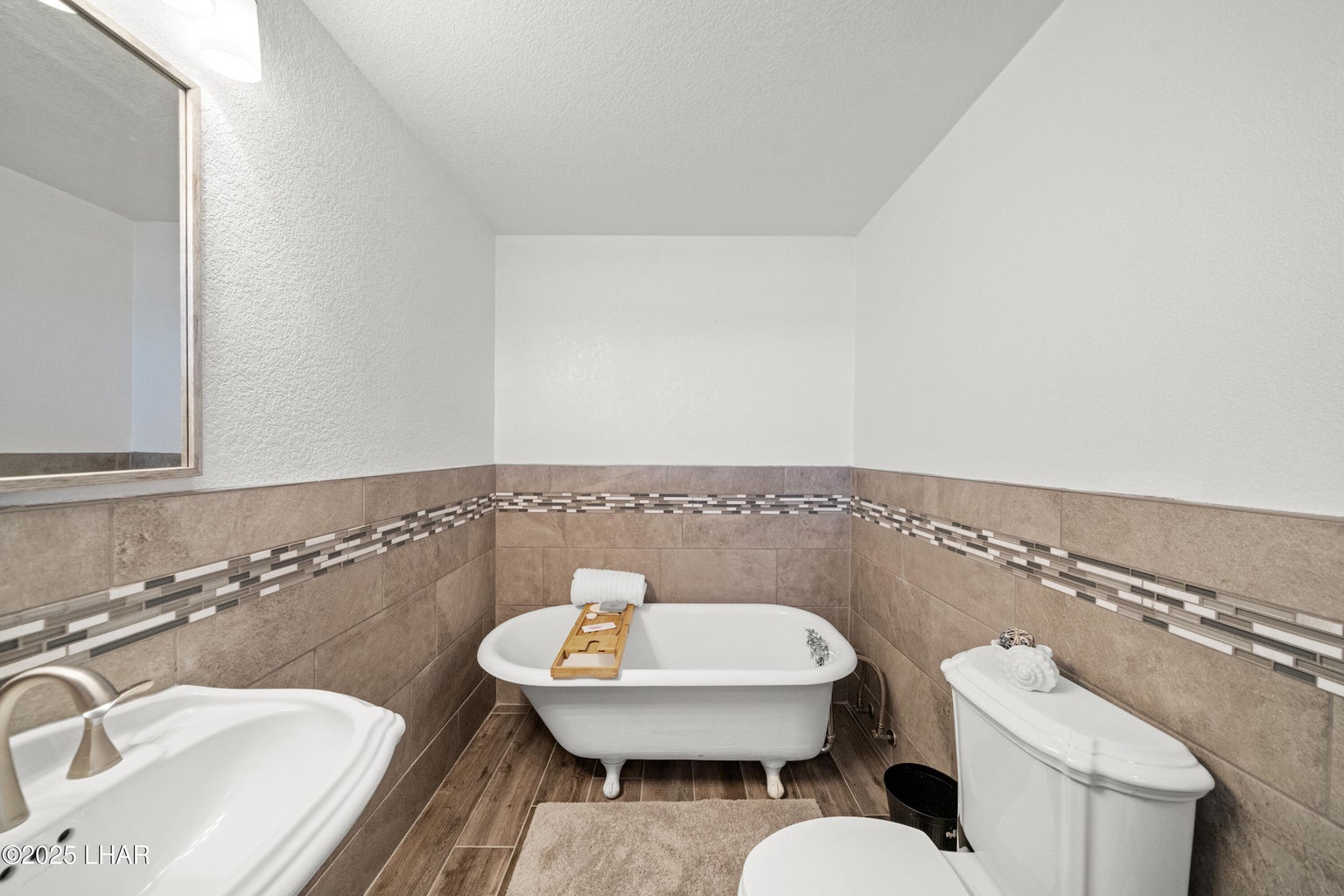 20250904203317951061000000-o