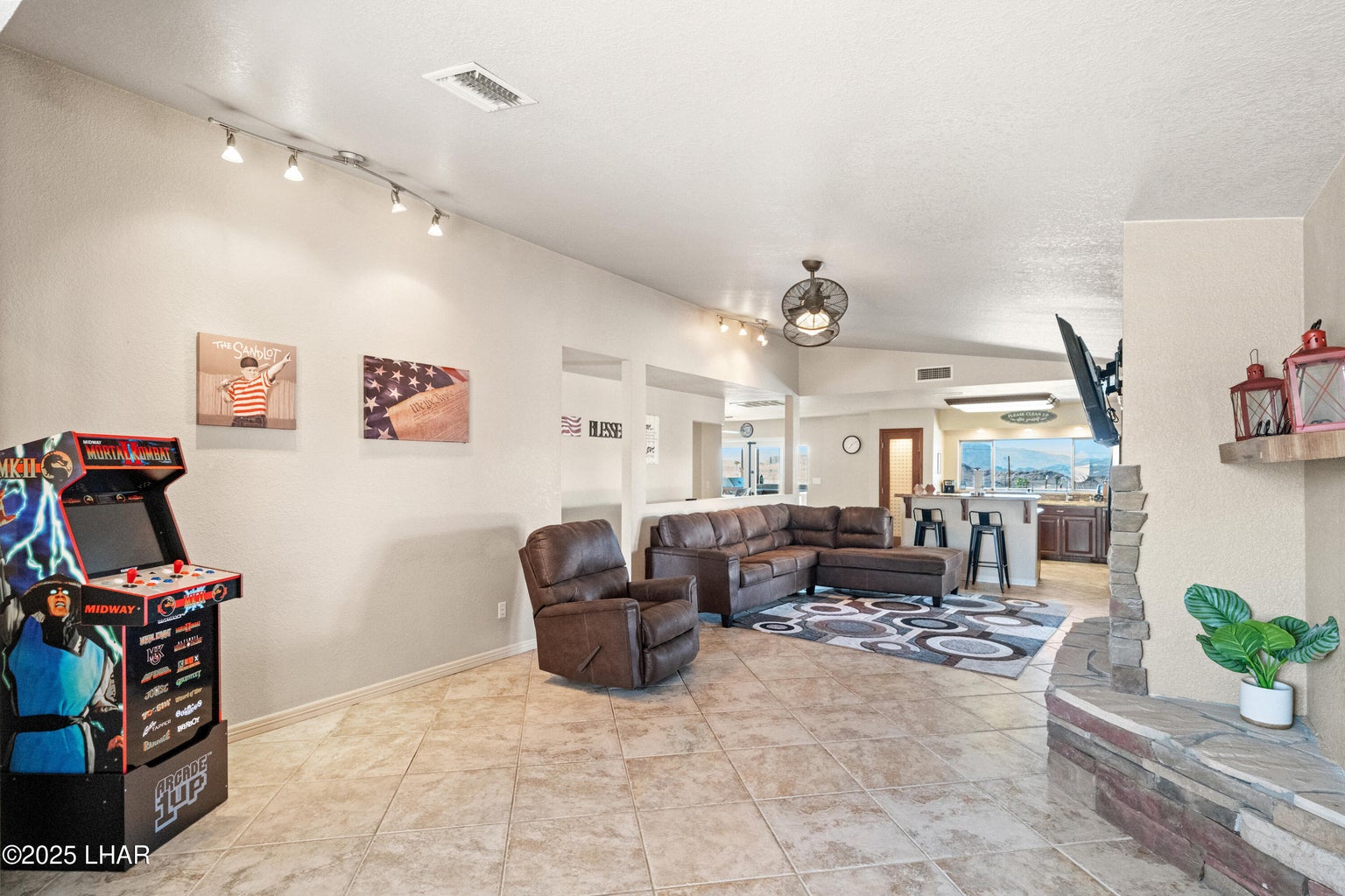 20250904203410776739000000-o