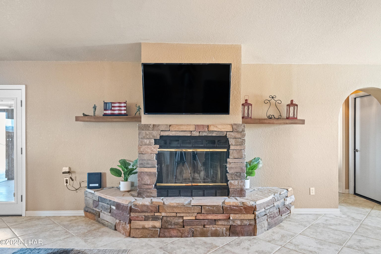 20250904203438472991000000-o