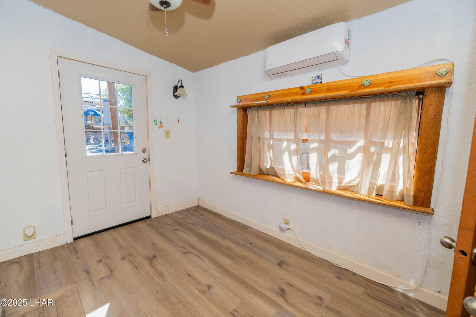 20250918024904365785000000-o