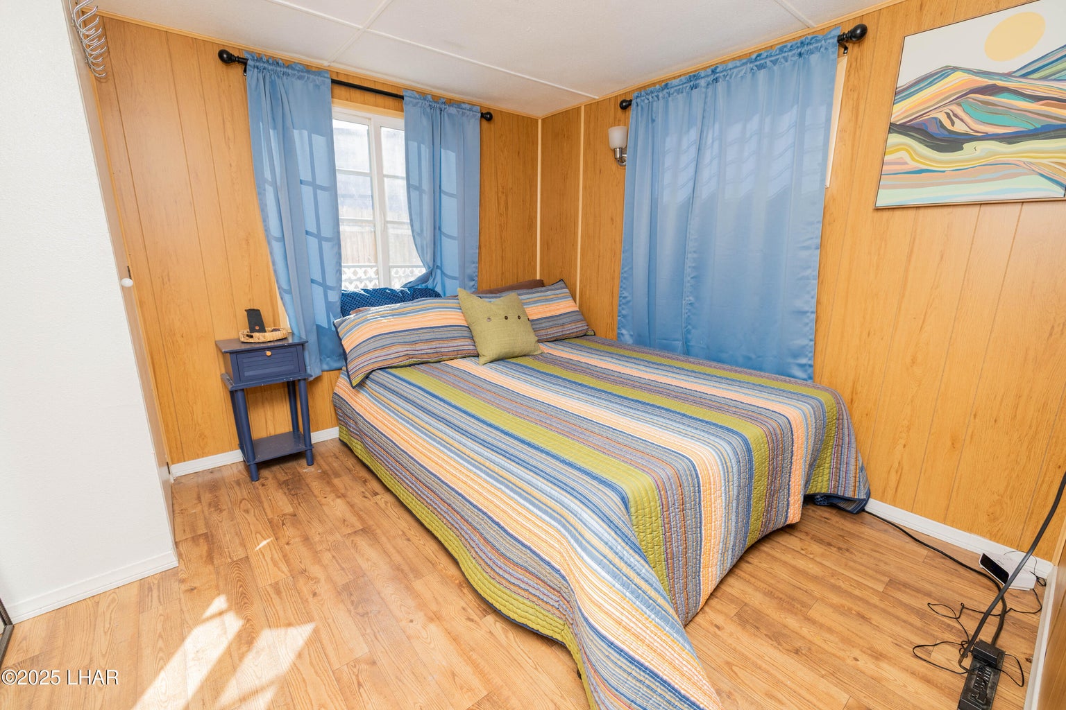 20250922160429444917000000-o