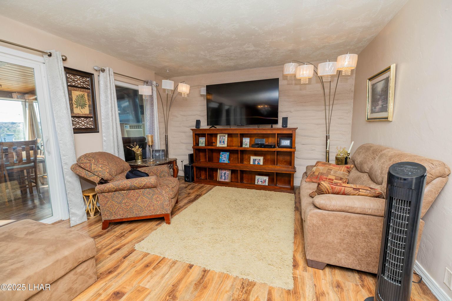 20250922204919721845000000-o