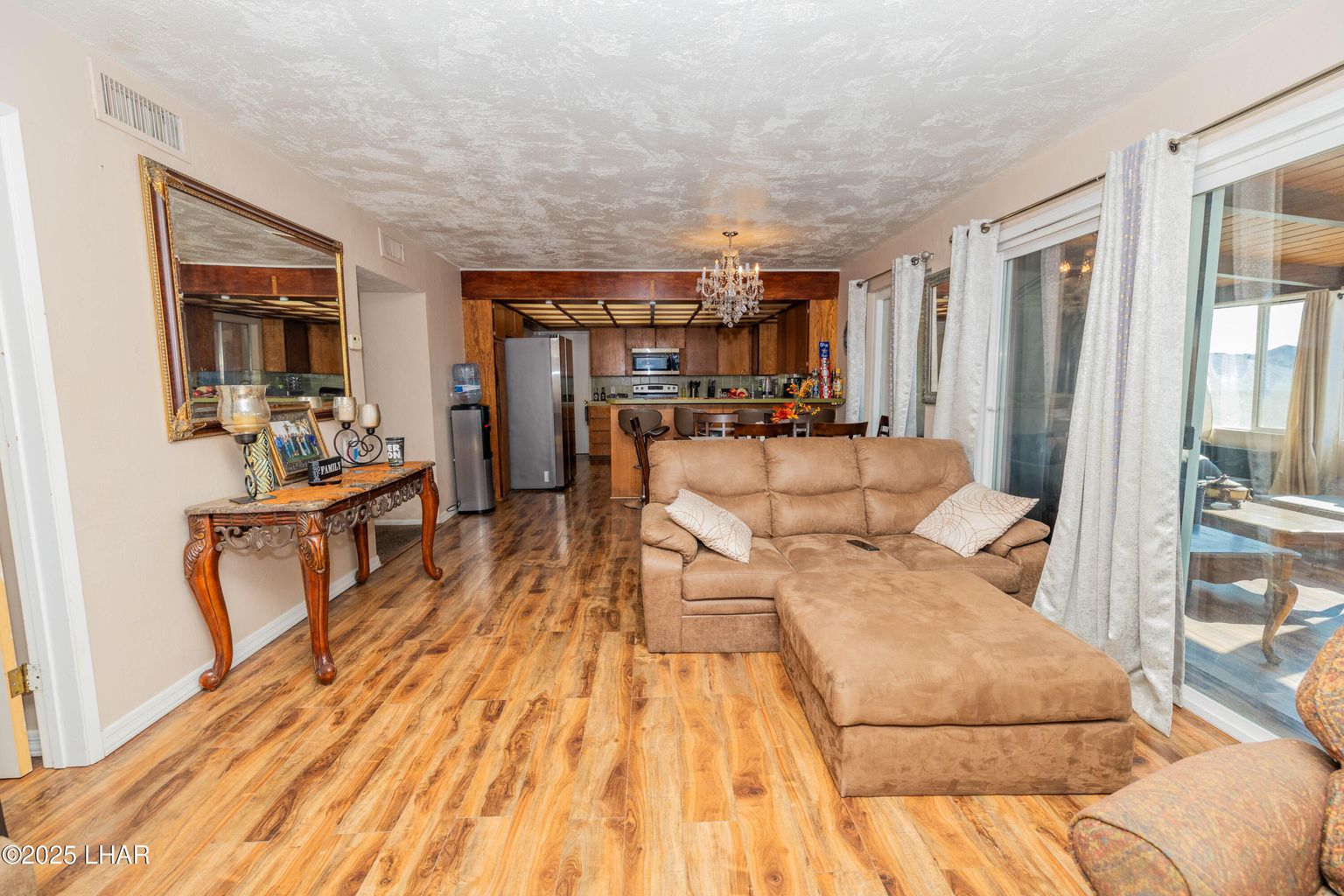 20250922204926576762000000-o