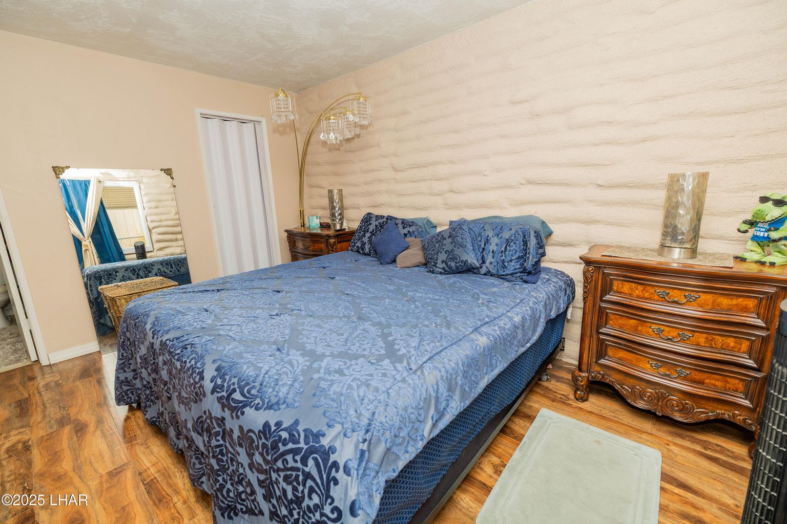 20250922205000602391000000-o