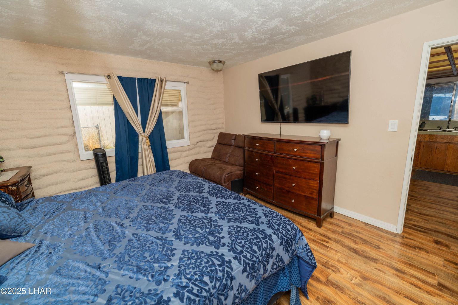 20250922205010070186000000-o