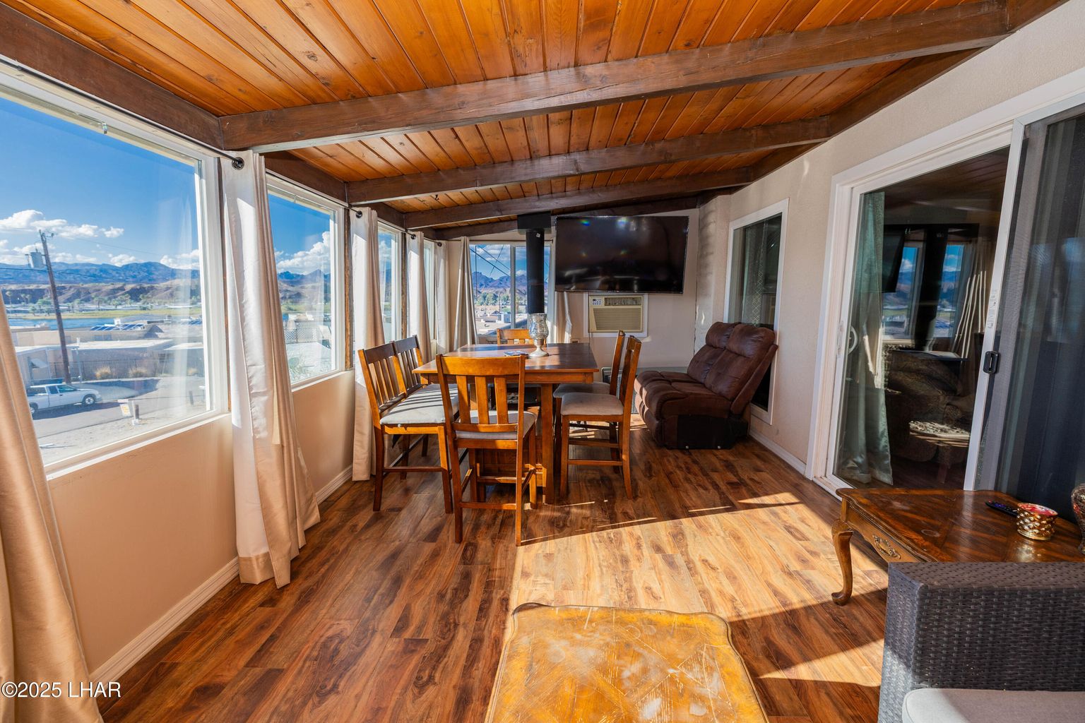 20250922205040685463000000-o