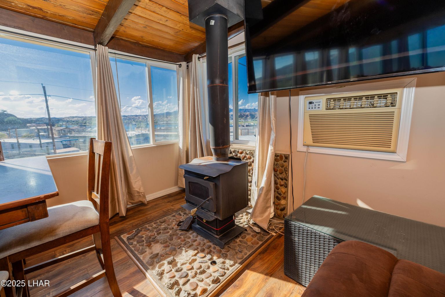 20250922205044226469000000-o