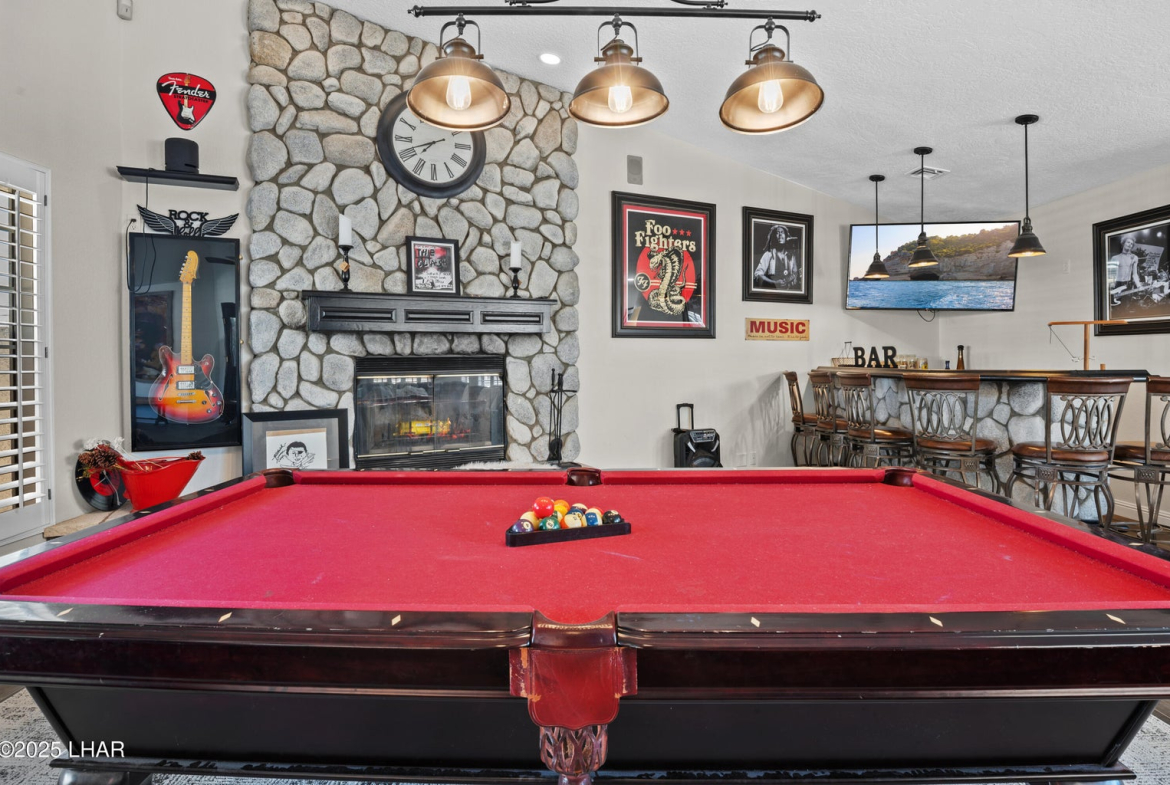 20251007235509269499000000-o