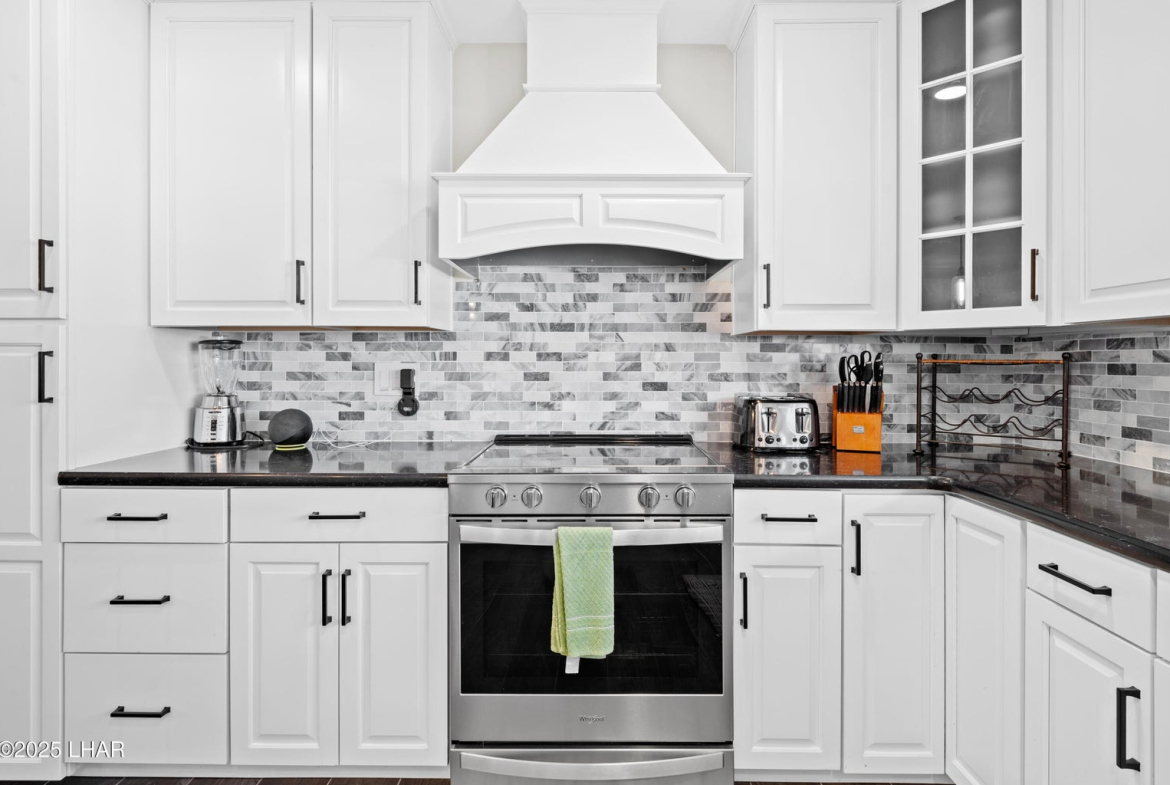 20251008000304729157000000-o