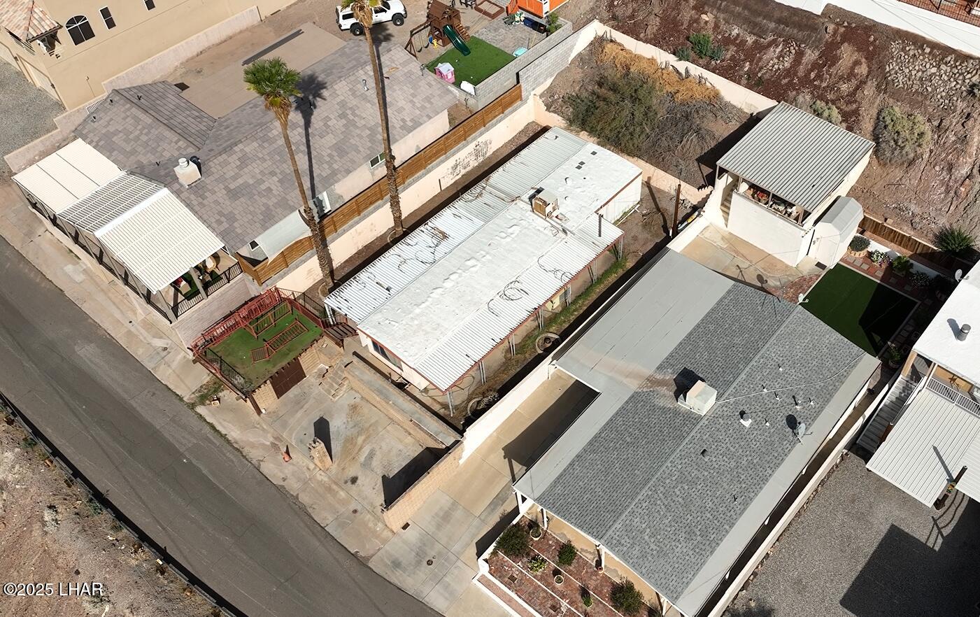 20251023213554187624000000-o