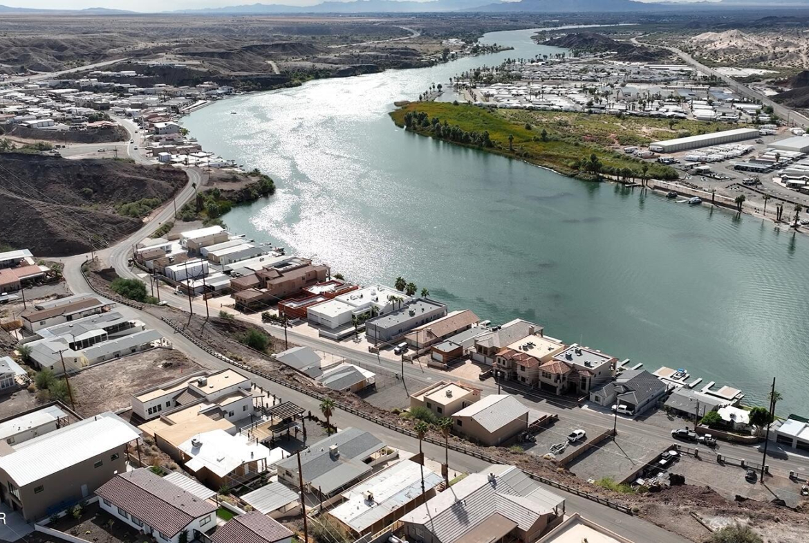 20251023213556795843000000-o (1)