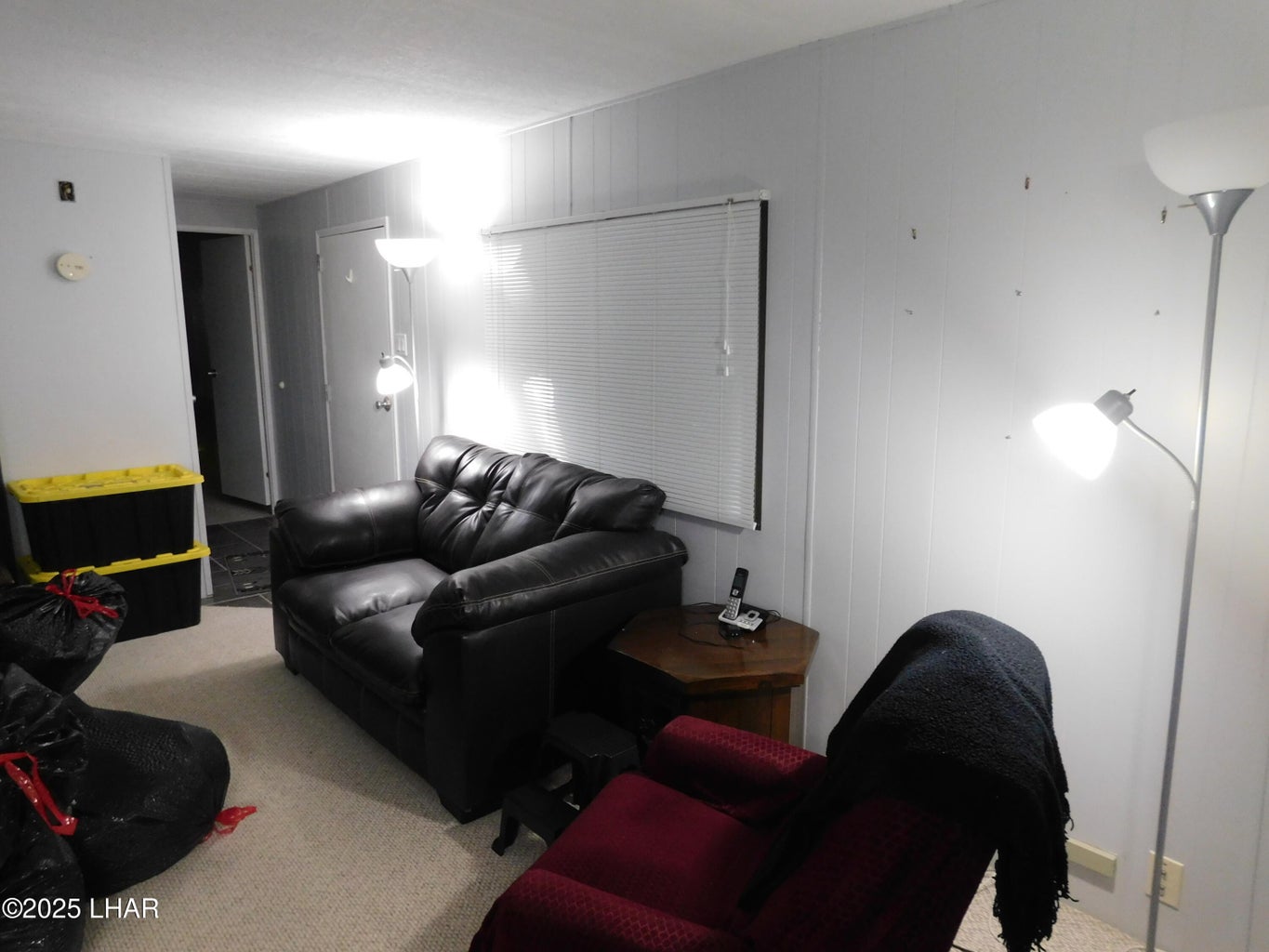 20251028195240750339000000-o