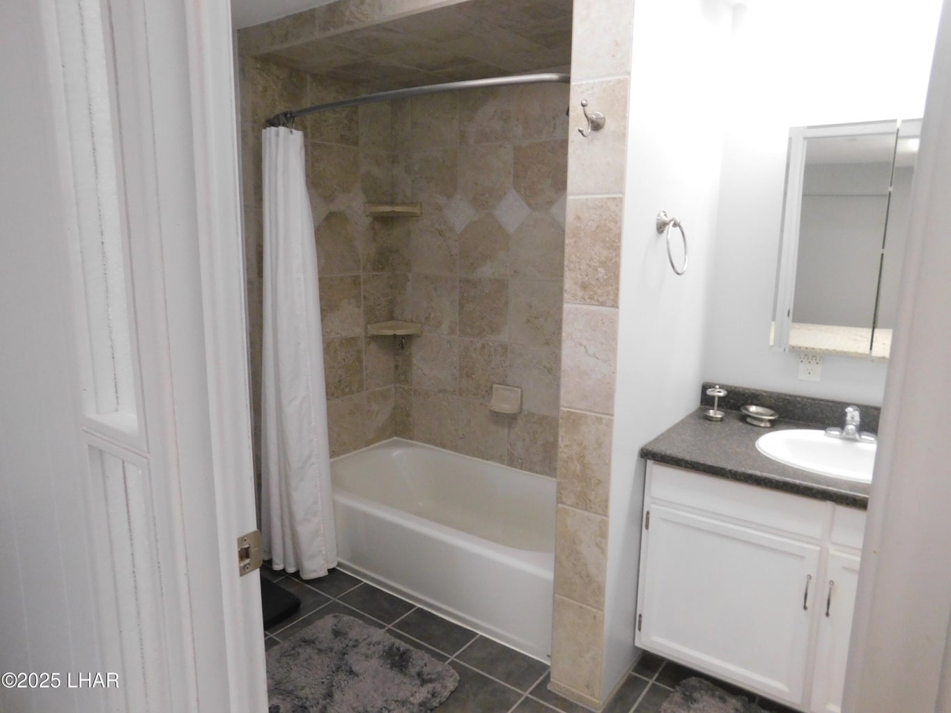 20251028195402524952000000-o