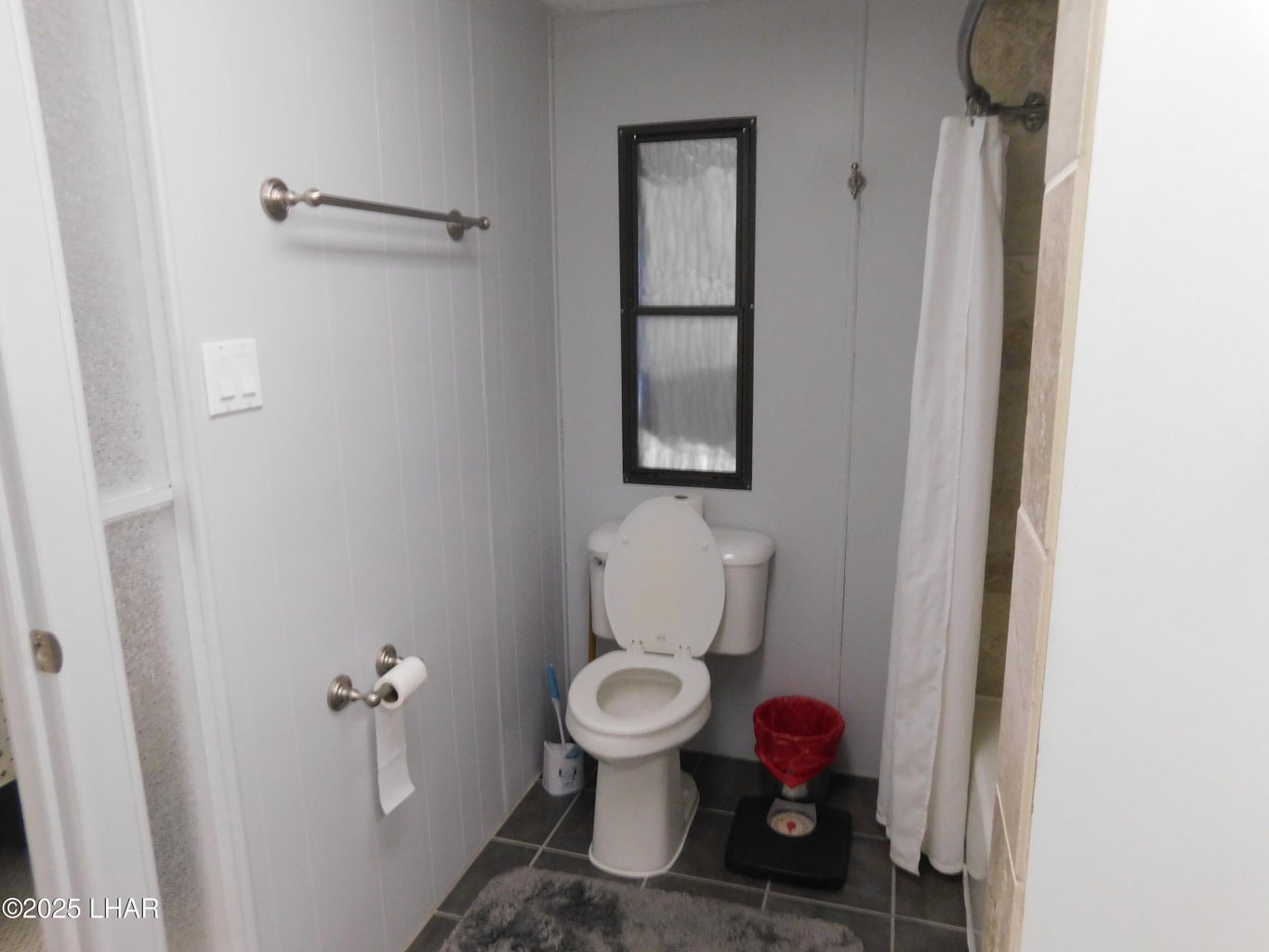 20251028195433301723000000-o