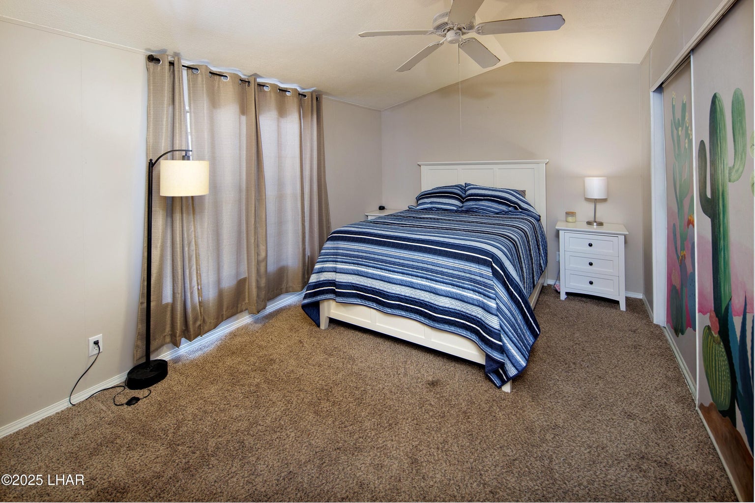 20251104182505028356000000-o