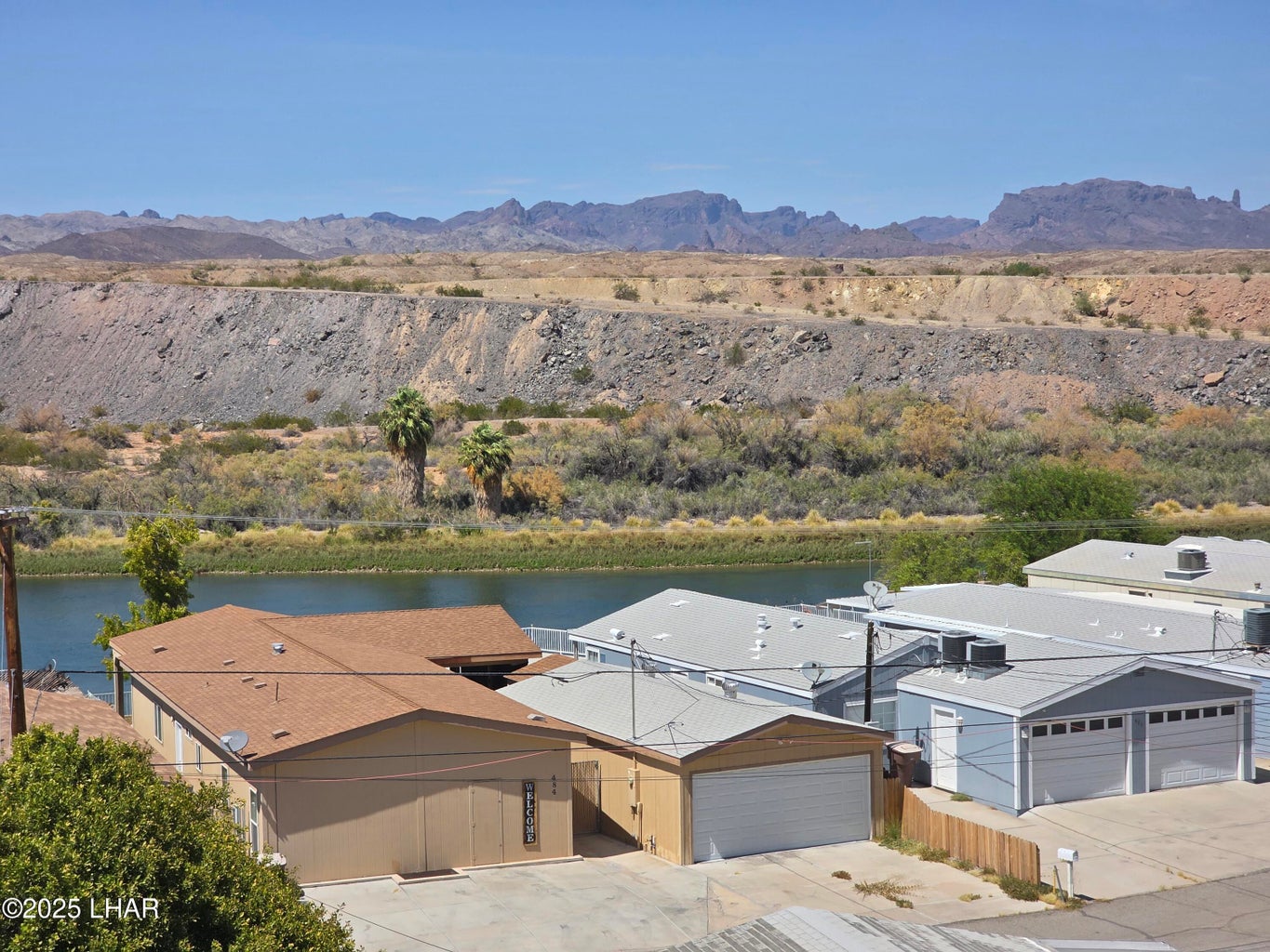 20251104182515781693000000-o