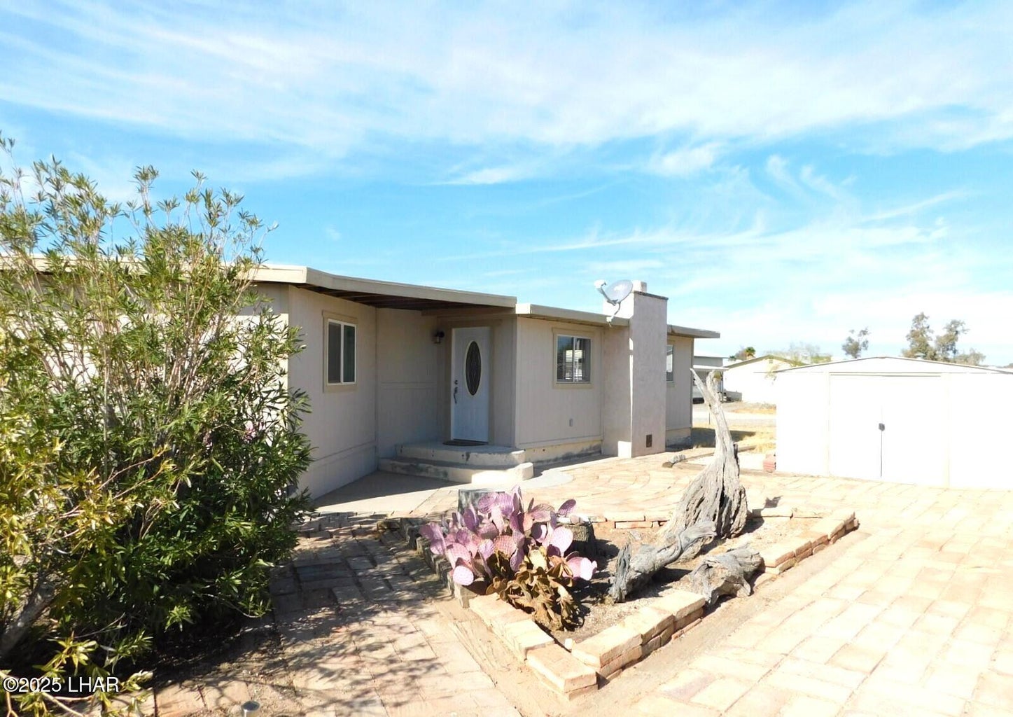 20251108223852882496000000-o