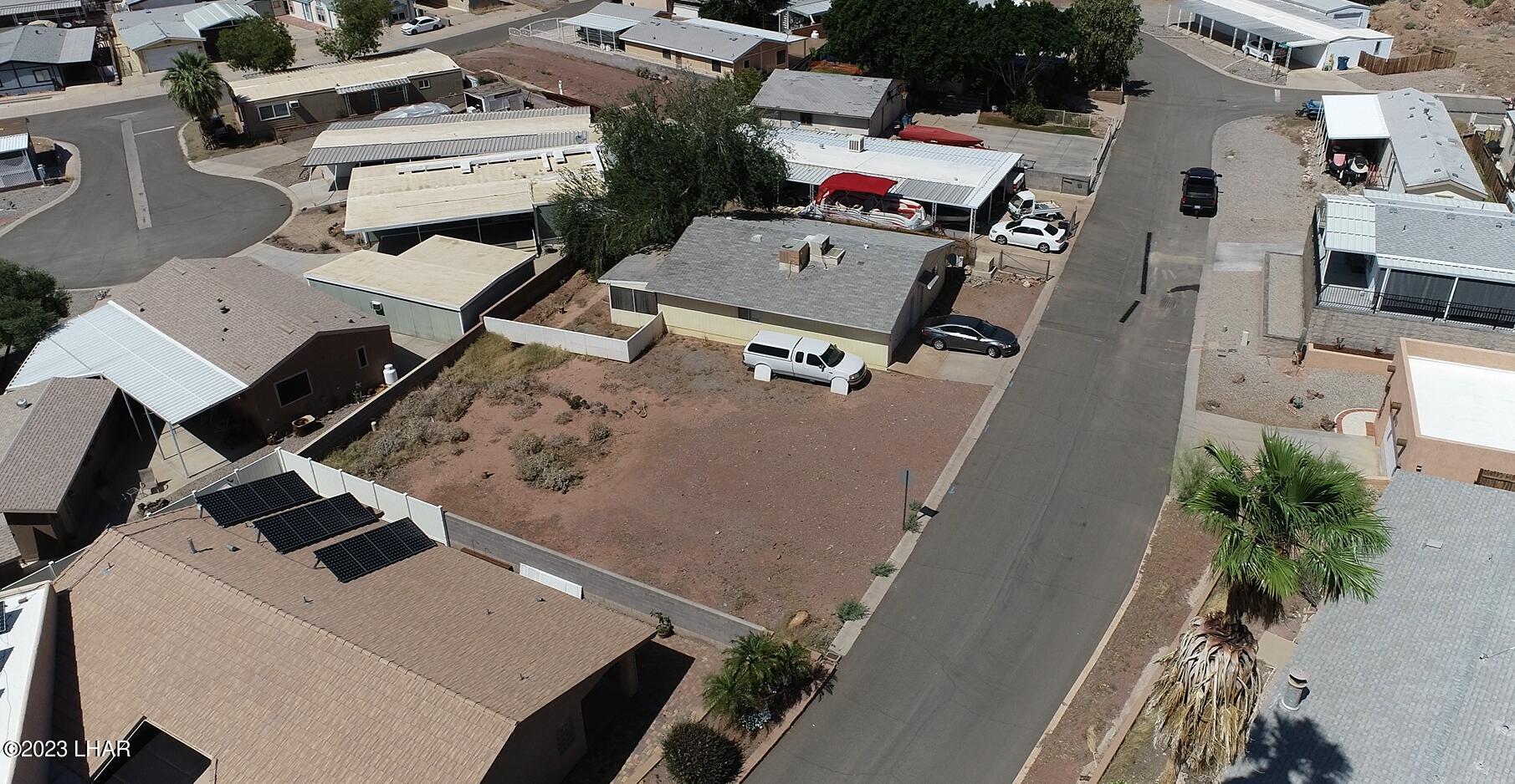 20251111202338667969000000-o