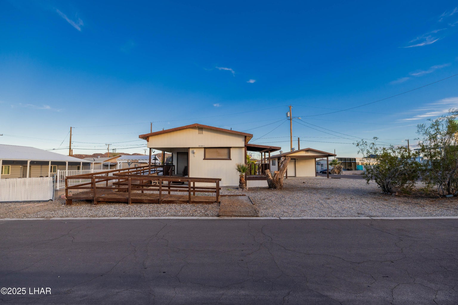 20251124204419977615000000-o