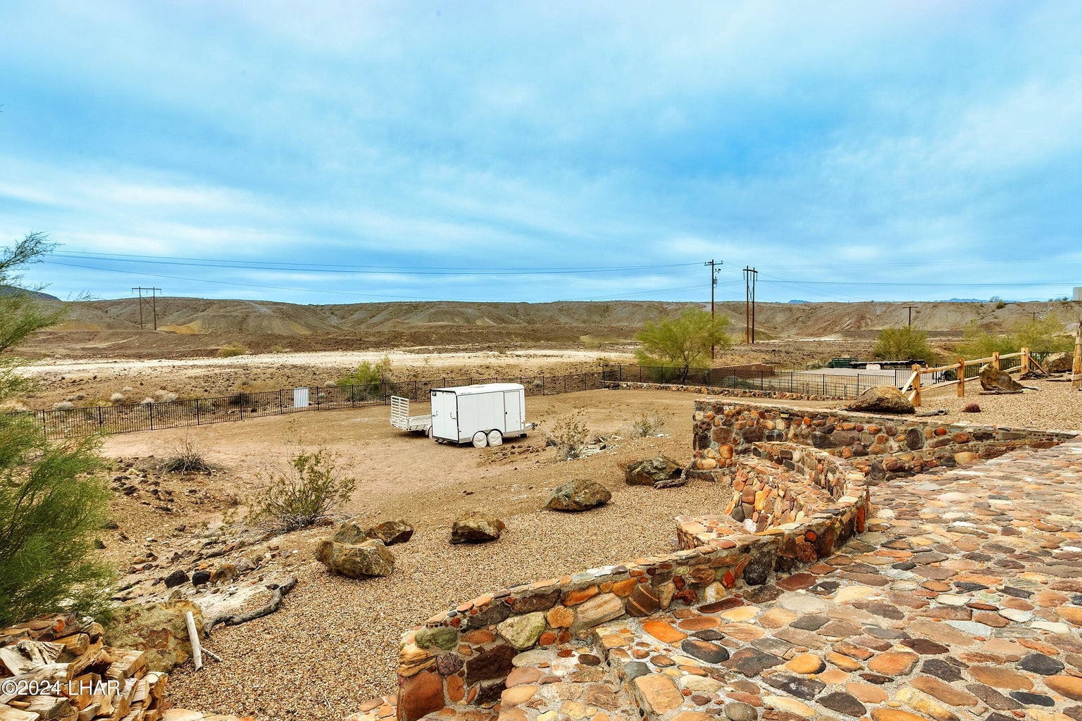 20251110203901194650000000-o