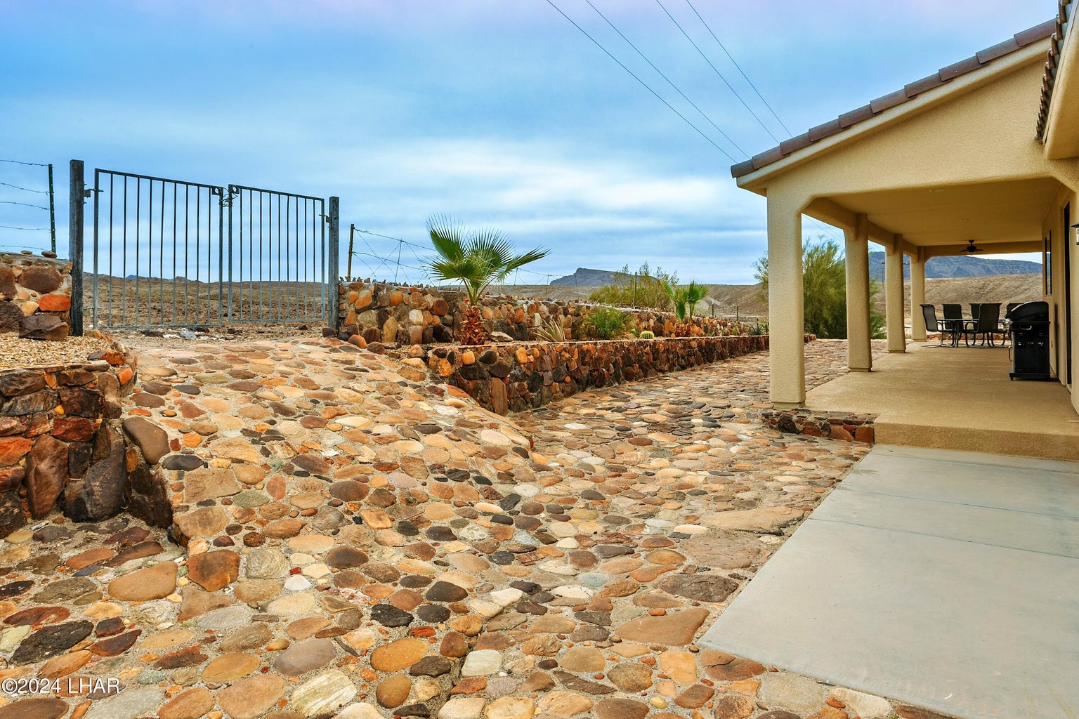 20251110203901436694000000-o