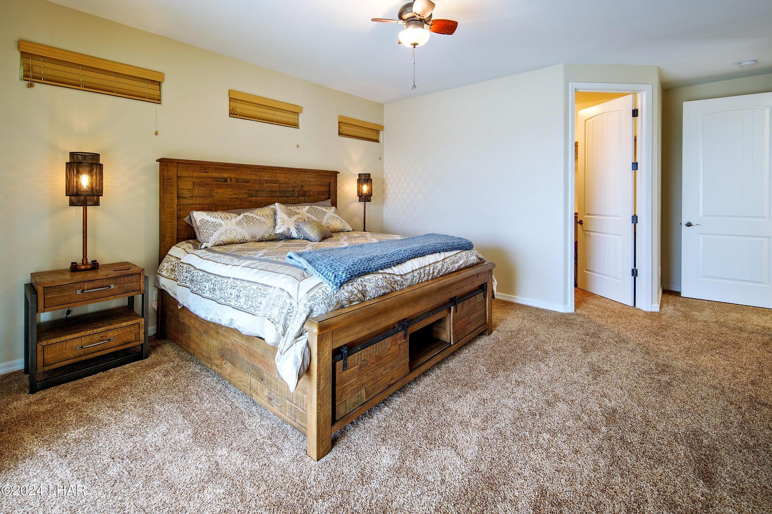 20251110203902571238000000-o