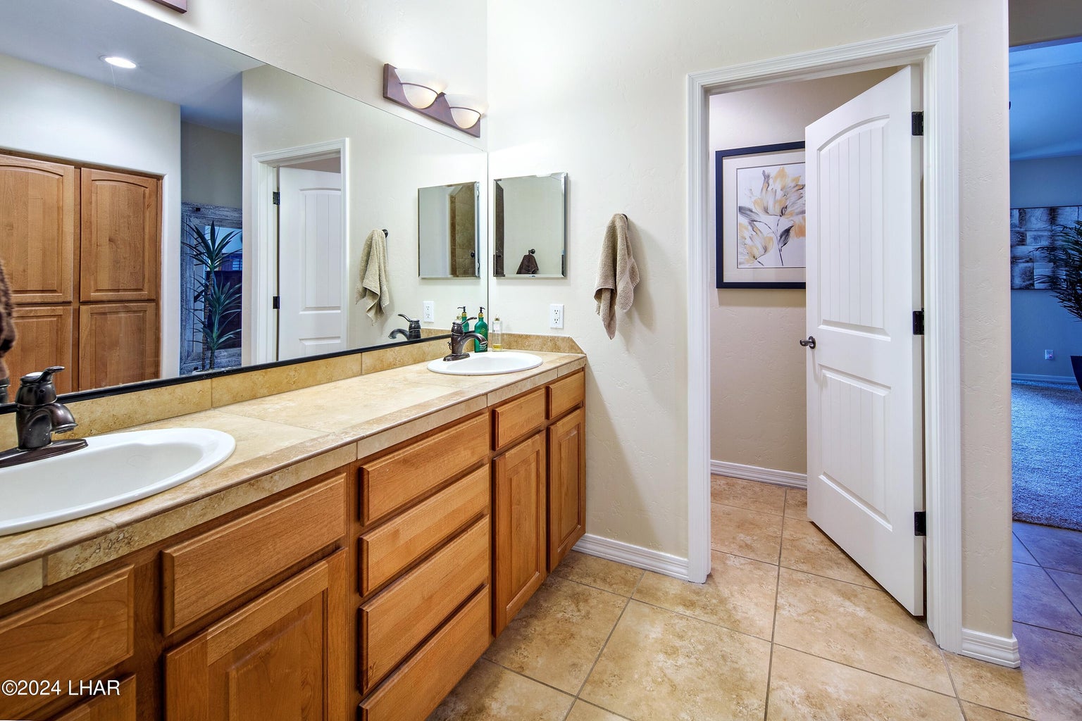 20251110203903155428000000-o