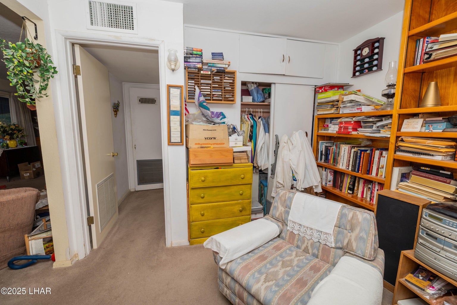 20251212214220477920000000-o