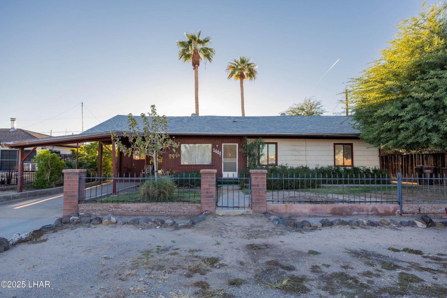 20251212214232607040000000-o