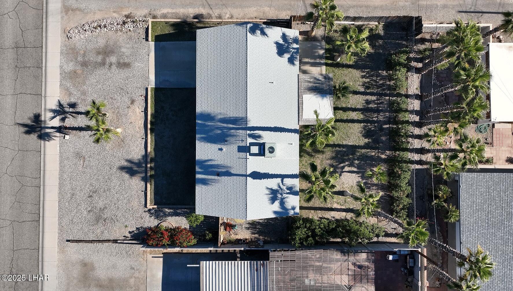 20251216182436698040000000-o