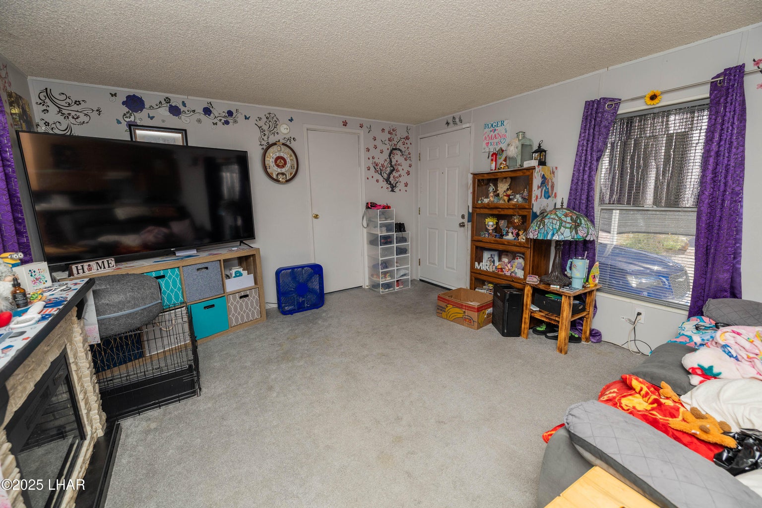 20251221171335477955000000-o