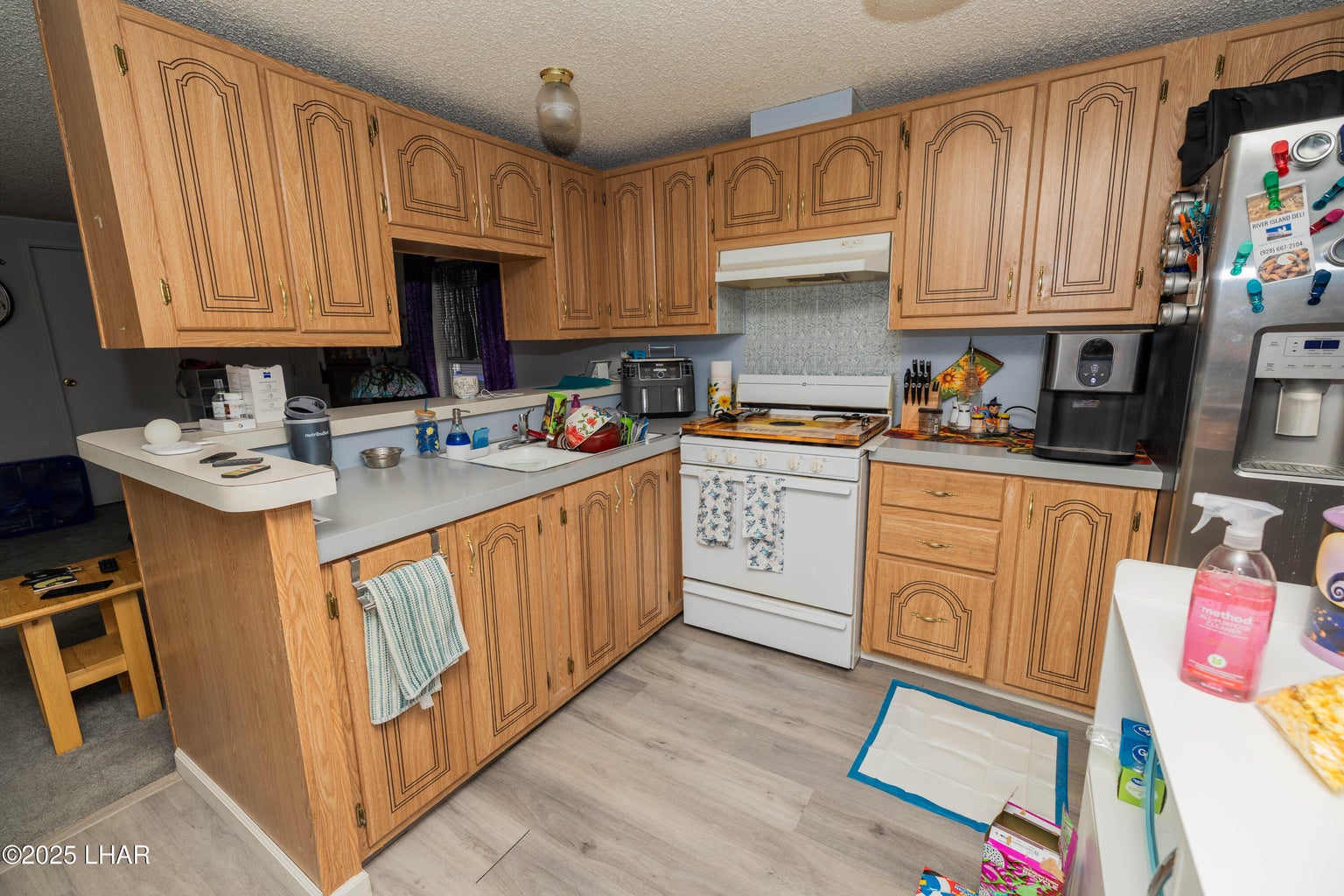 20251221171335602004000000-o