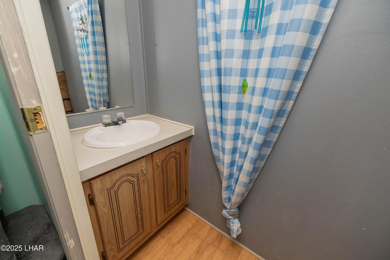 20251221171335952910000000-o