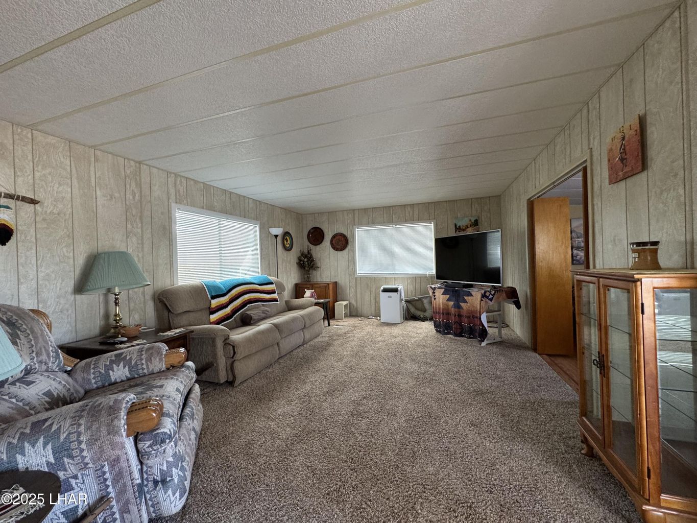 20250927202301518737000000-o