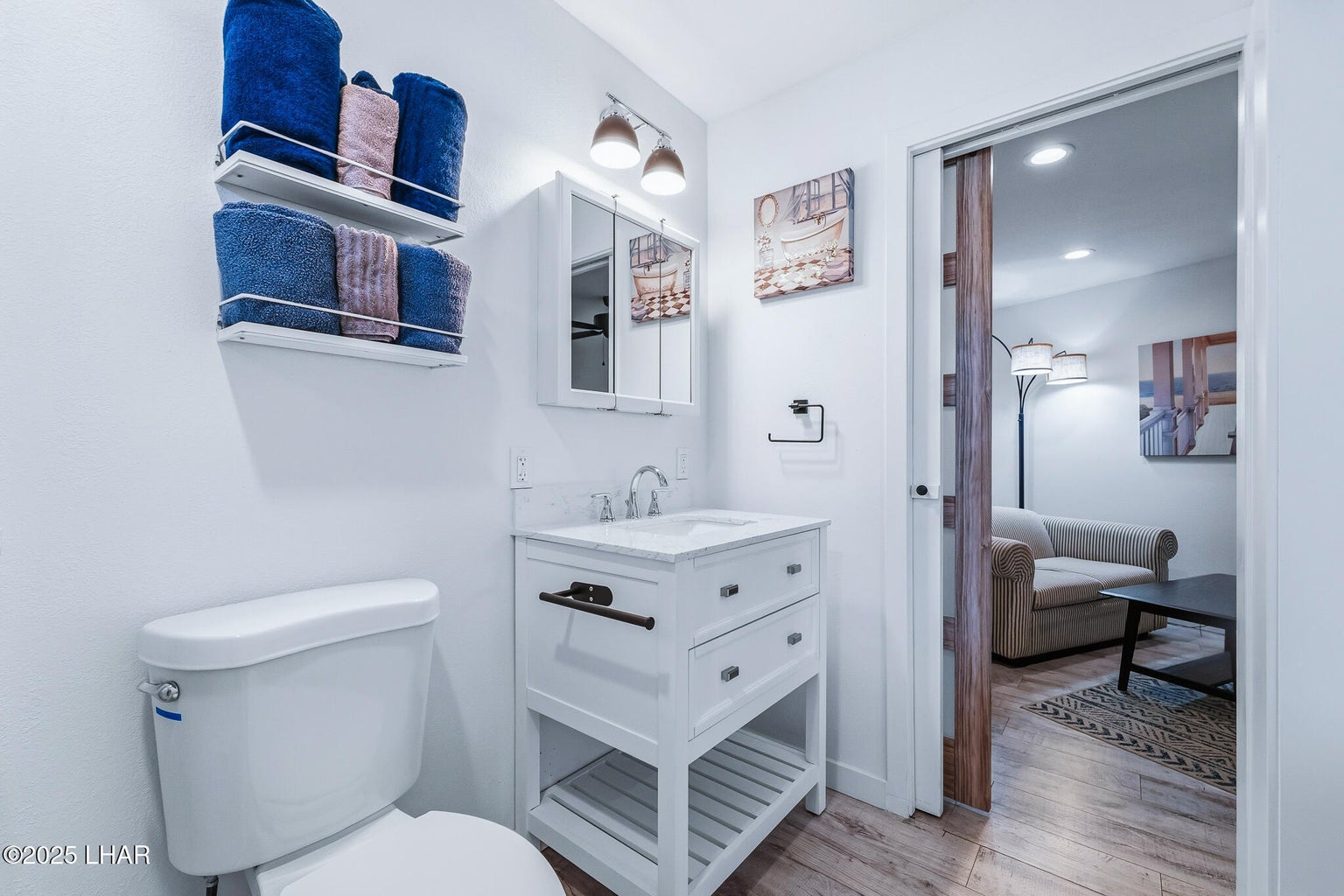 20251112165407475644000000-o