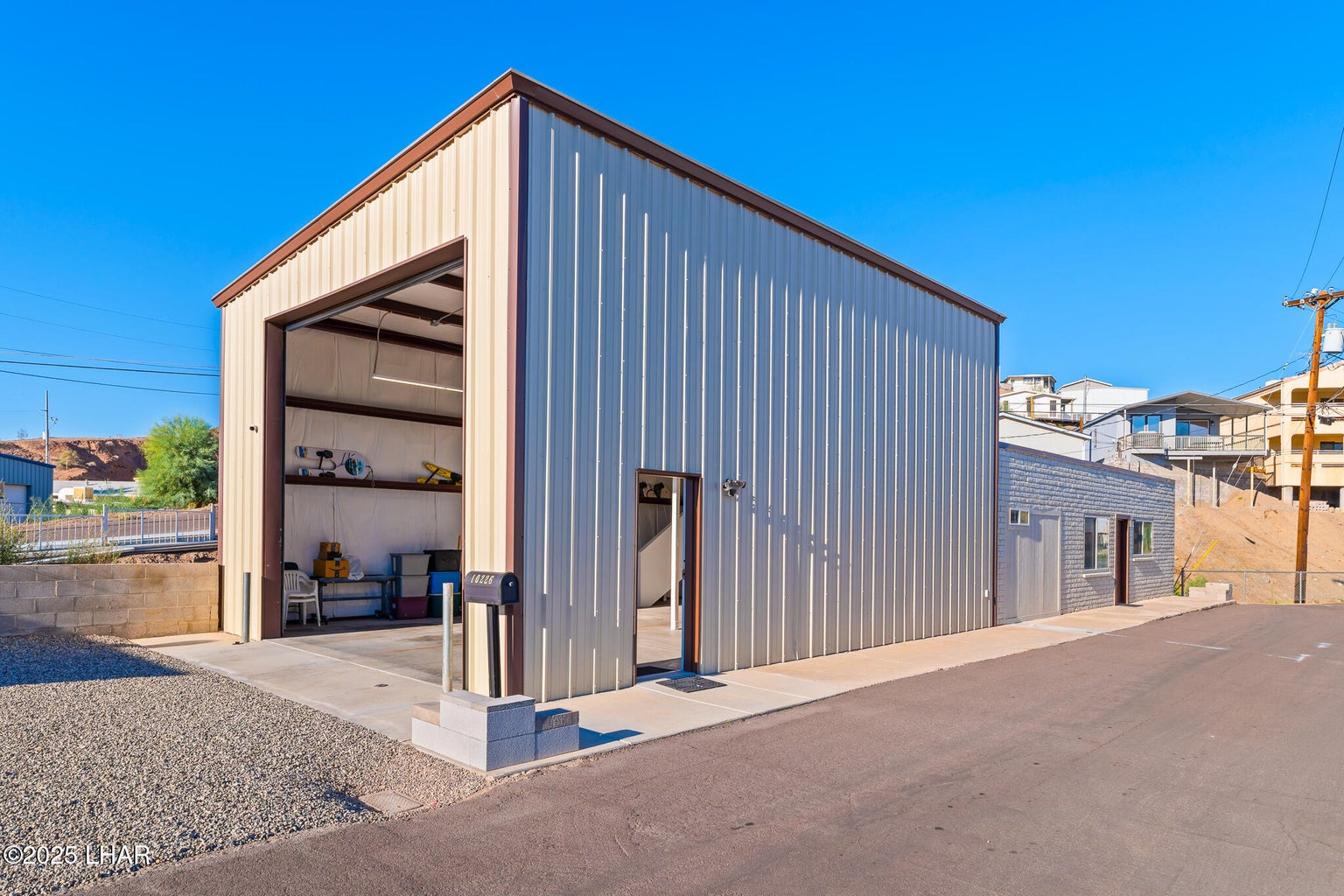 20251112165429420963000000-o