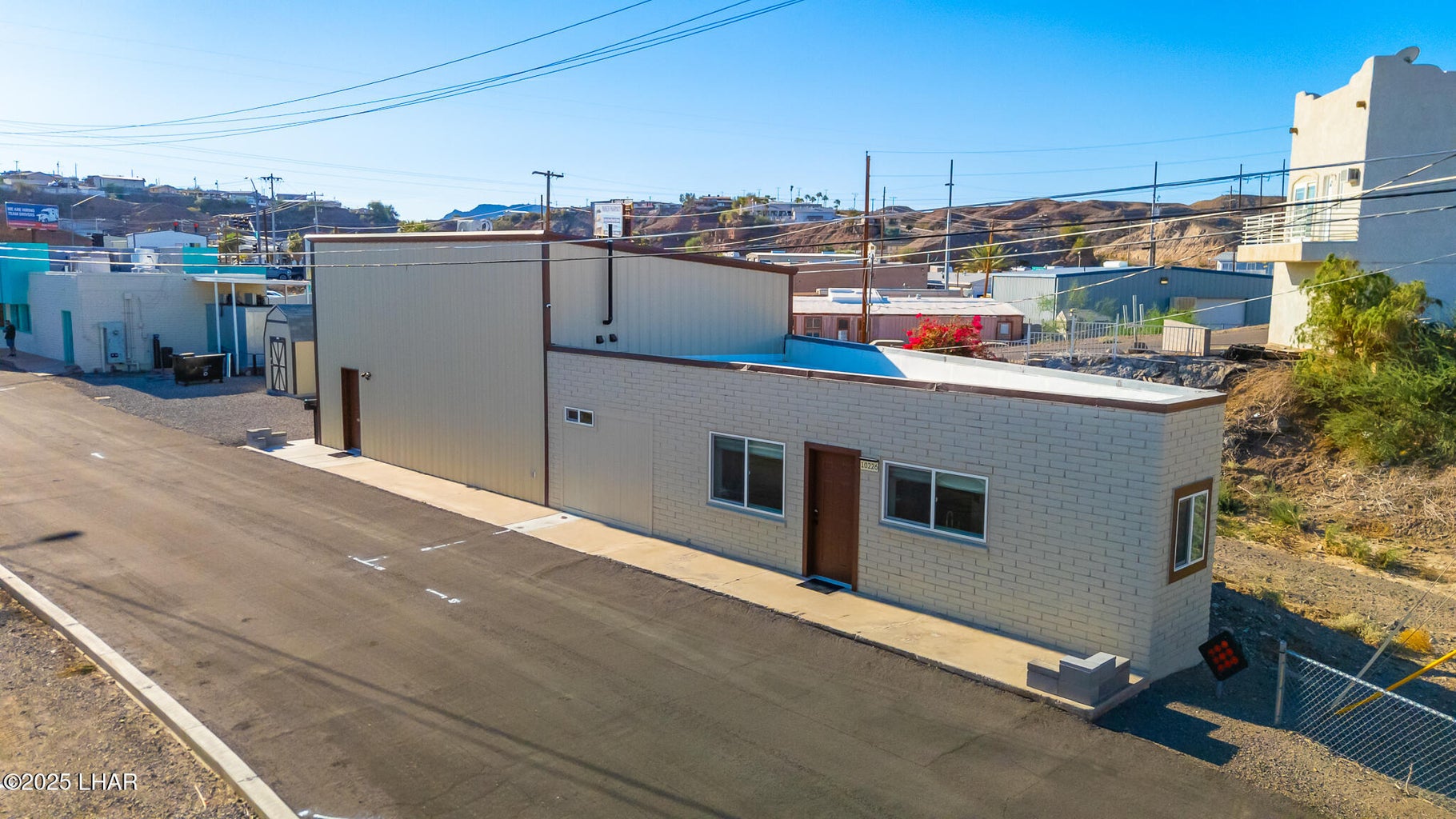 20251112165435254986000000-o