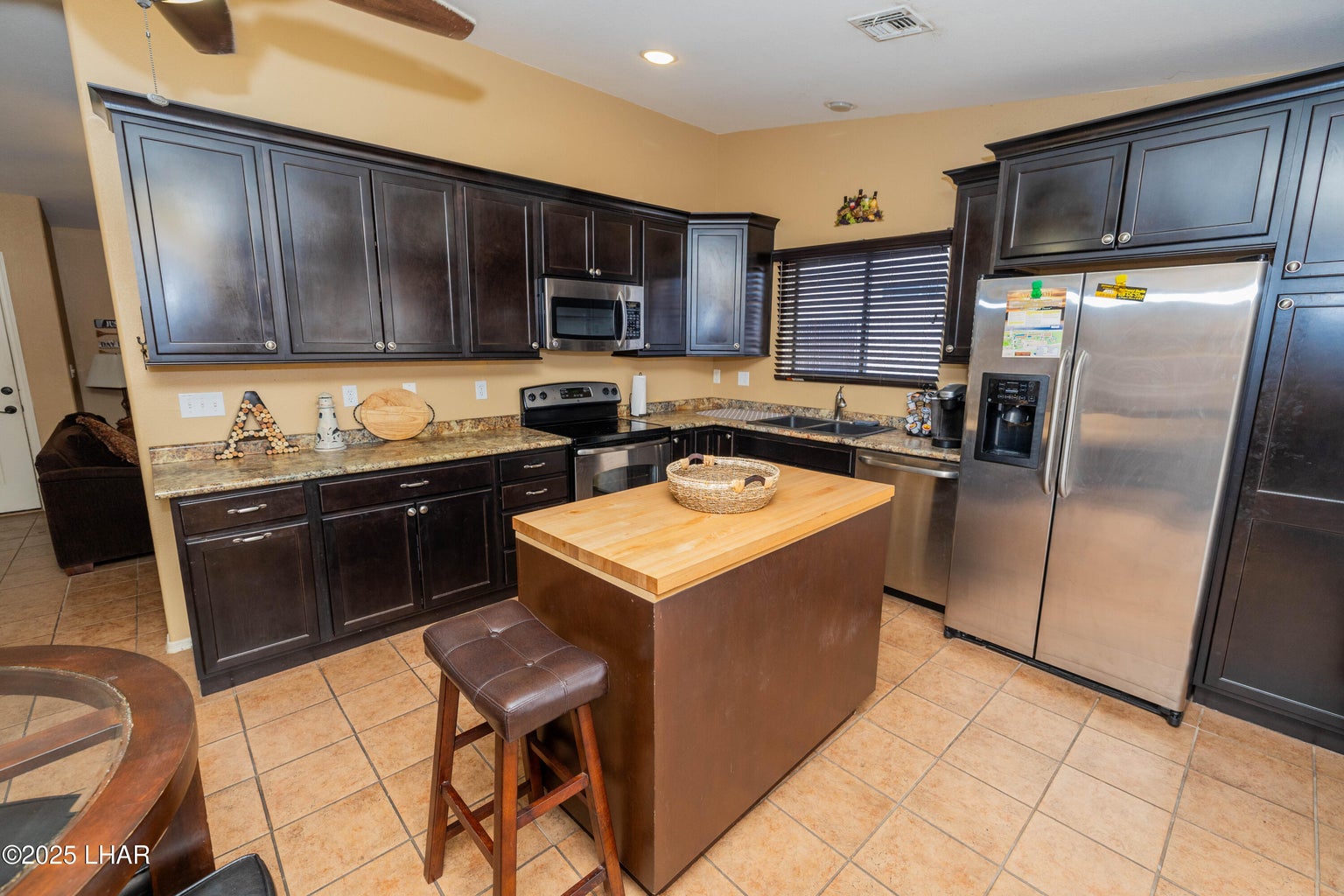 20260410171605524911000000-o