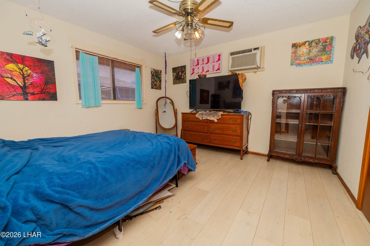 20260410230055476528000000-o