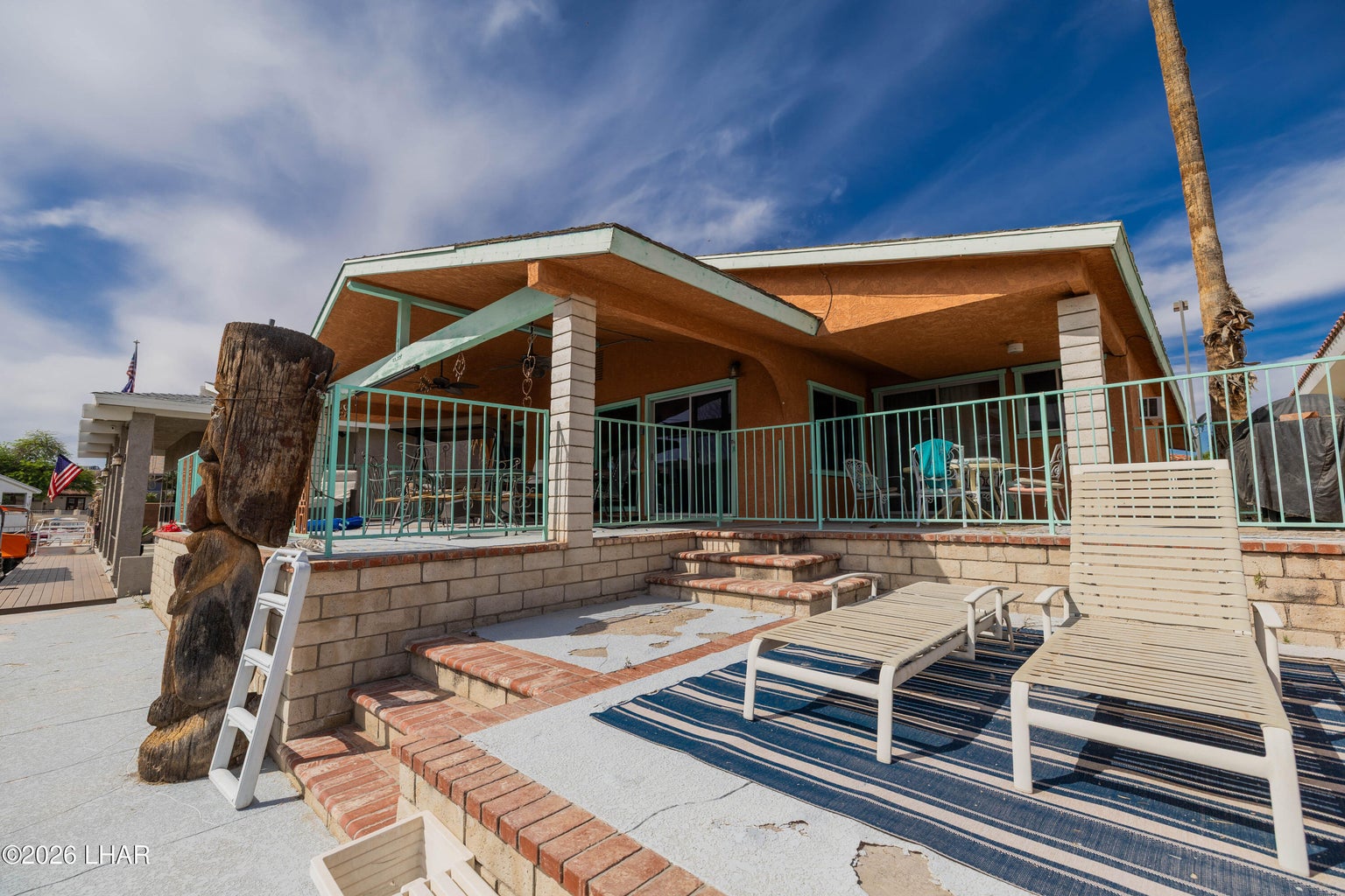 20260410230511213841000000-o